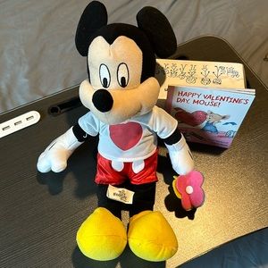 Valentine Plush Mickey Mouse with book